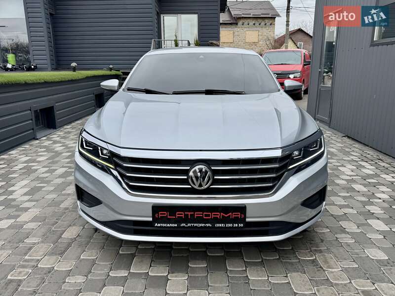Седан Volkswagen Passat 2020 в Киеве