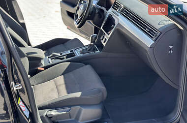 Універсал Volkswagen Passat 2019 в 