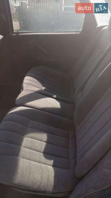 Volkswagen Passat 1988