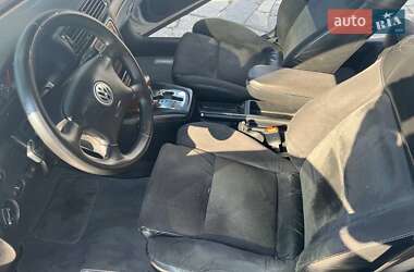 Седан Volkswagen Passat 2000 в 