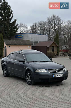 Седан Volkswagen Passat 2001 в 