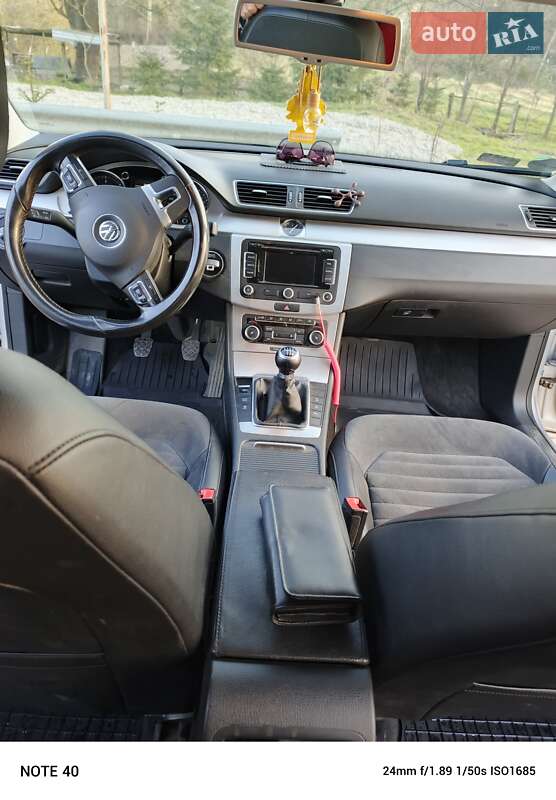 Універсал Volkswagen Passat 2011 в Буську