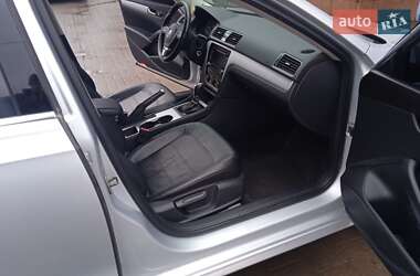 Седан Volkswagen Passat 2013 в 