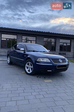 Седан Volkswagen Passat 2001 в 