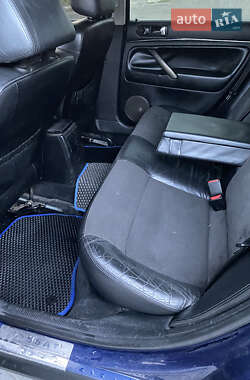 Седан Volkswagen Passat 2001 в 