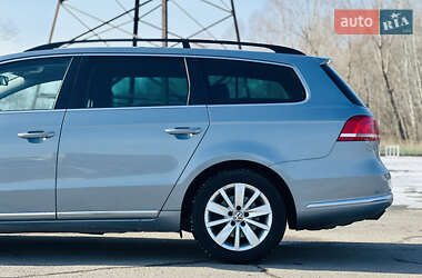 Универсал Volkswagen Passat 2012 в 