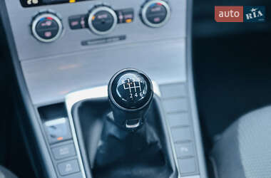 Универсал Volkswagen Passat 2012 в 
