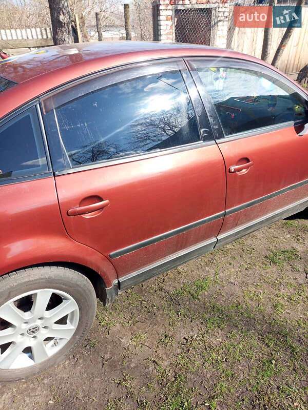 Седан Volkswagen Passat 1997 в Ніжині