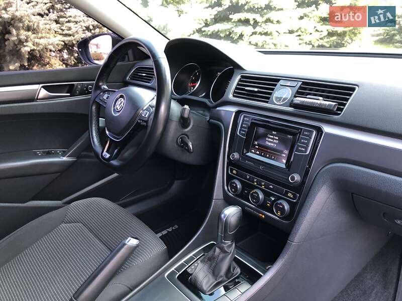 Седан Volkswagen Passat 2016 в Харькове фото 12 Седан Volkswagen Passat 2016 в Харькове