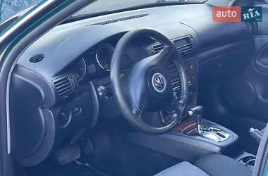 Универсал Volkswagen Passat 2002 в 