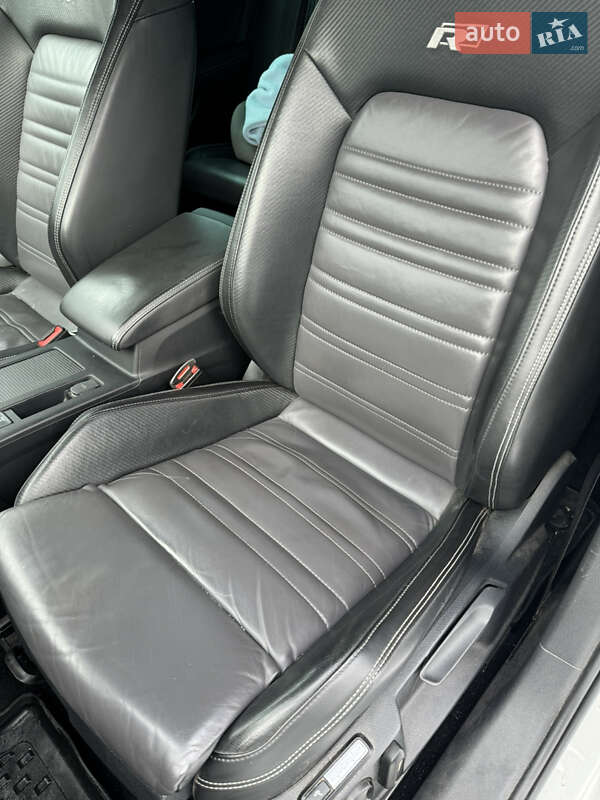 Універсал Volkswagen Passat 2019 в Києві