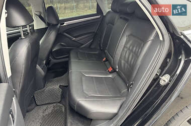 Седан Volkswagen Passat 2016 в 