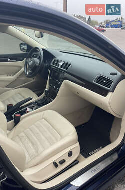 Седан Volkswagen Passat 2014 в 