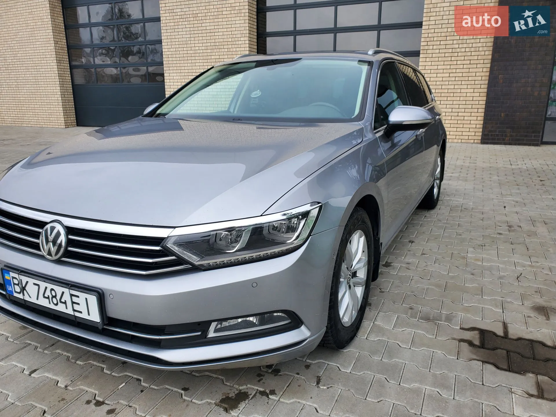 2017 Volkswagen Passat - мініатюра 2