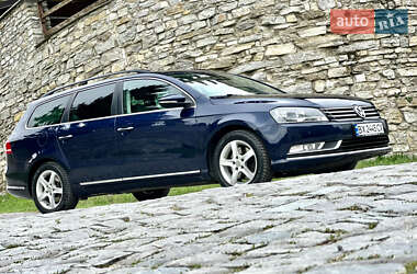 Універсал Volkswagen Passat 2013 в Кам'янець-Подільському