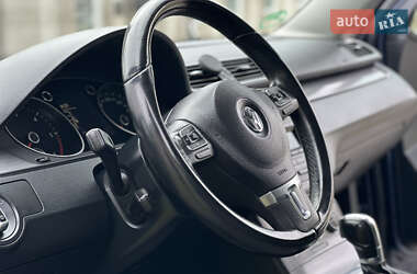 Универсал Volkswagen Passat 2013 в 