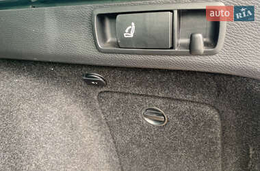 Универсал Volkswagen Passat 2012 в 