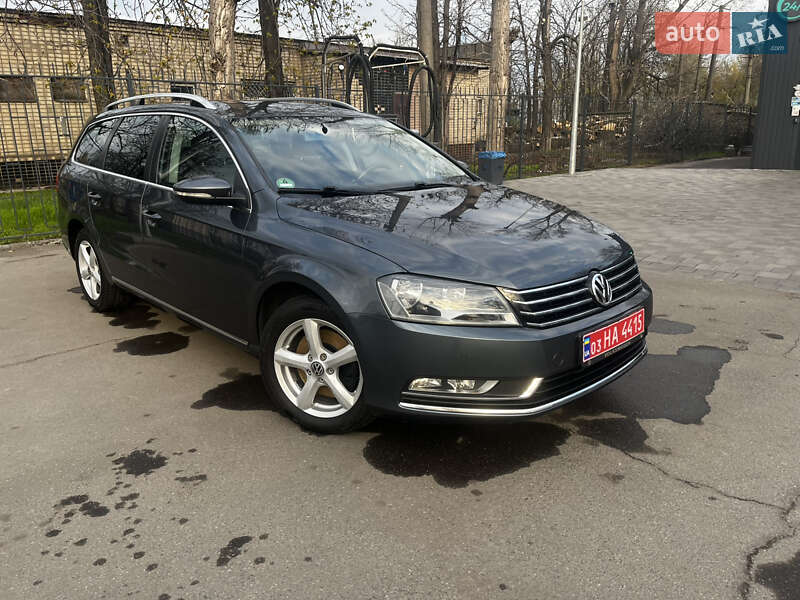 Универсал Volkswagen Passat 2011 в Кривом Роге