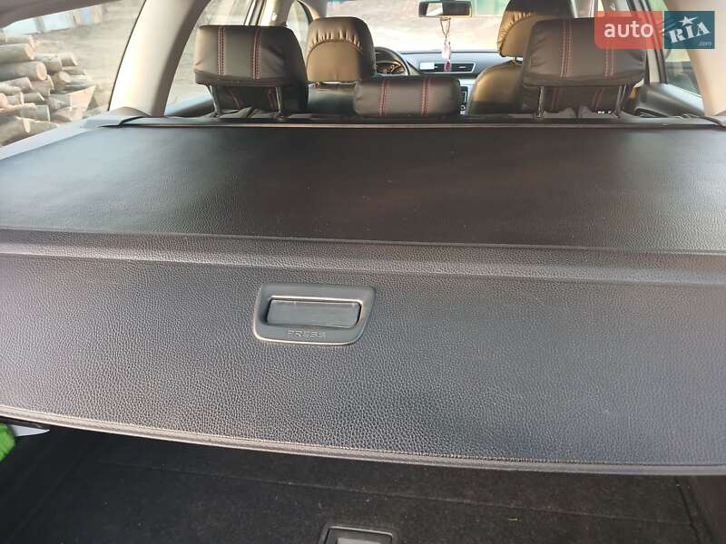 Универсал Volkswagen Passat 2011 в Бродах