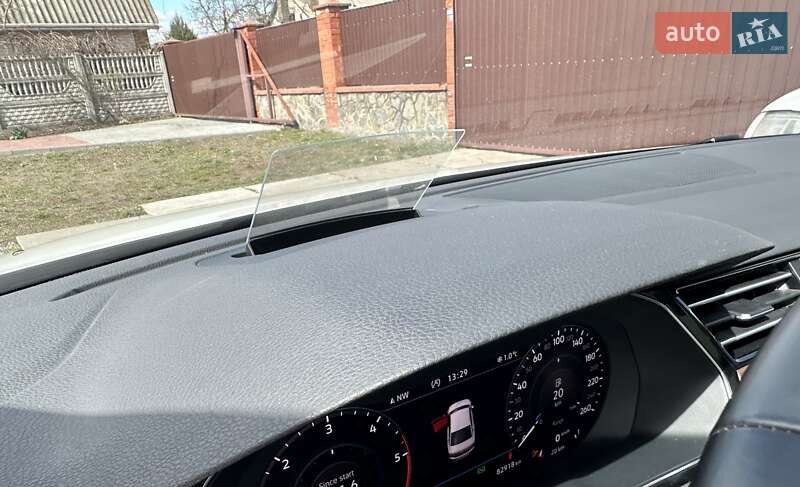 Седан Volkswagen Passat 2018 в Виннице