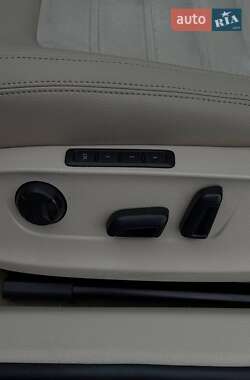 Седан Volkswagen Passat 2013 в 