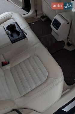 Седан Volkswagen Passat 2013 в 