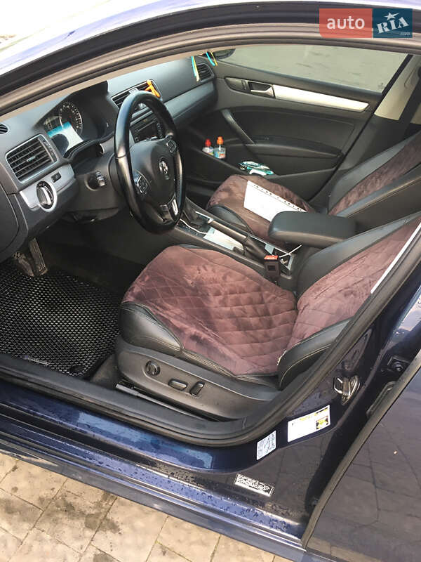 Седан Volkswagen Passat 2011 в Львове