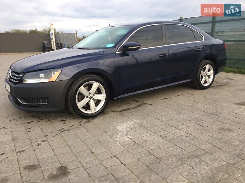 Volkswagen Passat 2011