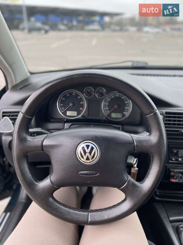 Универсал Volkswagen Passat 2001 в Кривом Роге