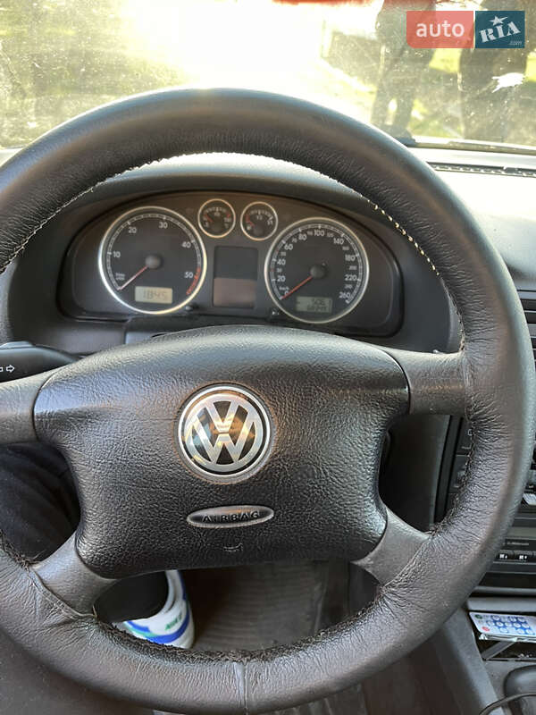 Універсал Volkswagen Passat 2004 в Білій Церкві фото 5 Універсал Volkswagen Passat 2004 в Білій Церкві
