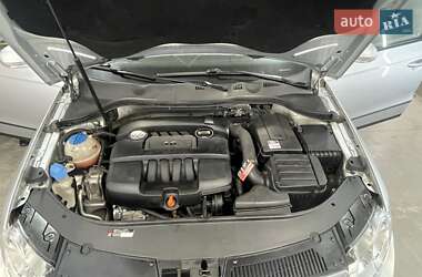 Універсал Volkswagen Passat 2006 в 