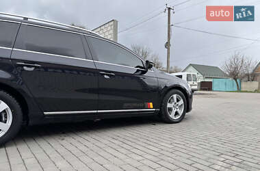 Универсал Volkswagen Passat 2012 в 