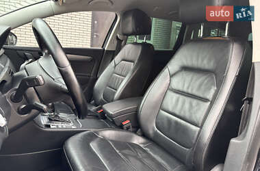 Универсал Volkswagen Passat 2012 в 
