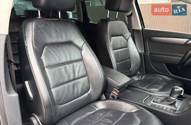 Универсал Volkswagen Passat 2012 в 