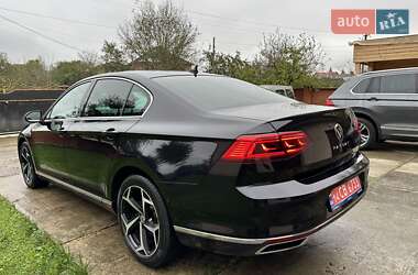 Седан Volkswagen Passat 2021 в 