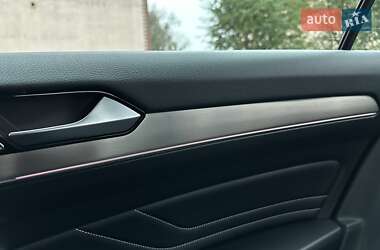 Седан Volkswagen Passat 2021 в 