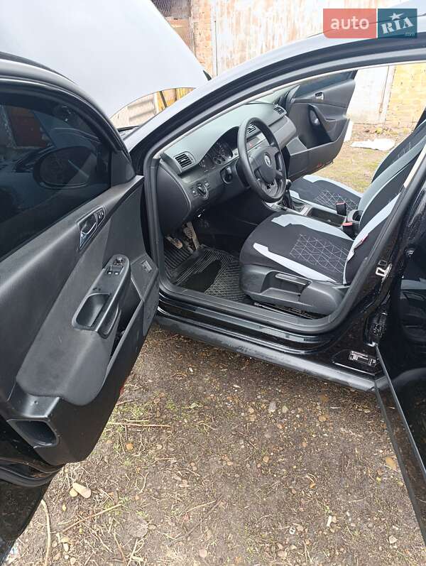 Универсал Volkswagen Passat 2005 в Каменец-Подольском фото 9 Универсал Volkswagen Passat 2005 в Каменец-Подольском