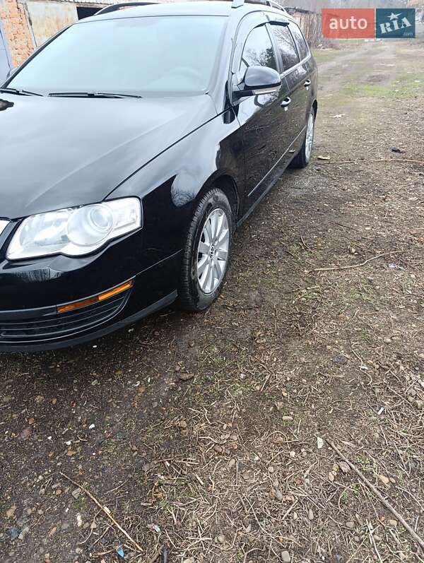 Универсал Volkswagen Passat 2005 в Каменец-Подольском фото 3 Универсал Volkswagen Passat 2005 в Каменец-Подольском