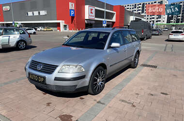 Универсал Volkswagen Passat 2001 в 