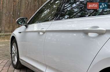 Универсал Volkswagen Passat 2015 в 