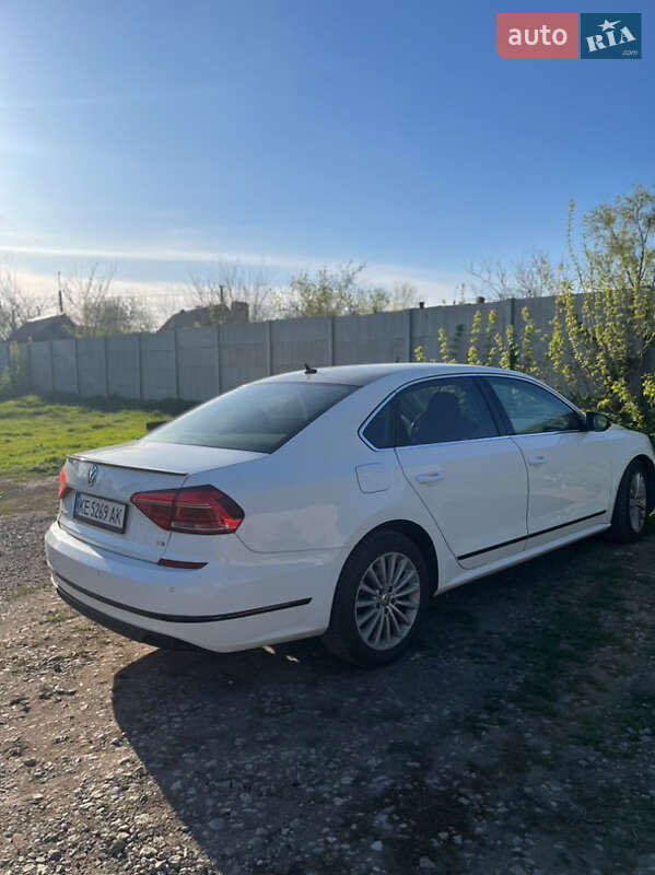 Седан Volkswagen Passat 2016 в Кривом Роге фото 8 Седан Volkswagen Passat 2016 в Кривом Роге