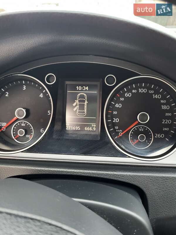 Седан Volkswagen Passat 2011 в Трускавце
