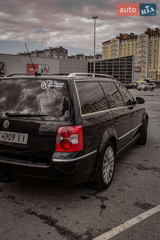 Універсал Volkswagen Passat 2004 в Підлужжі