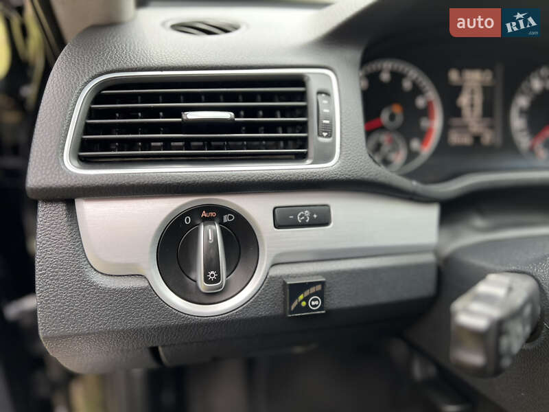 Седан Volkswagen Passat 2012 в Черкассах фото 6 Седан Volkswagen Passat 2012 в Черкассах