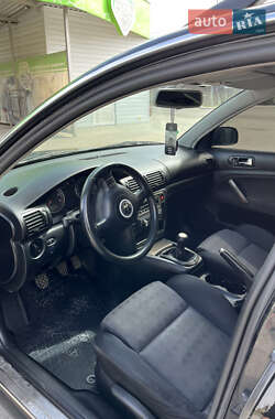 Универсал Volkswagen Passat 2001 в 