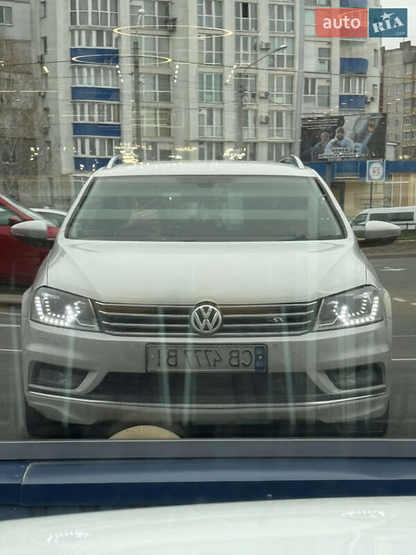 Универсал Volkswagen Passat 2012 в Чернигове