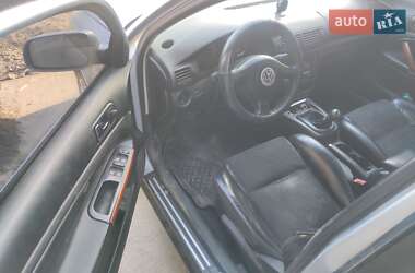 Седан Volkswagen Passat 2003 в 