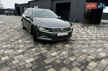 Універсал Volkswagen Passat 2015 в 