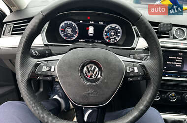 Універсал Volkswagen Passat 2015 в 