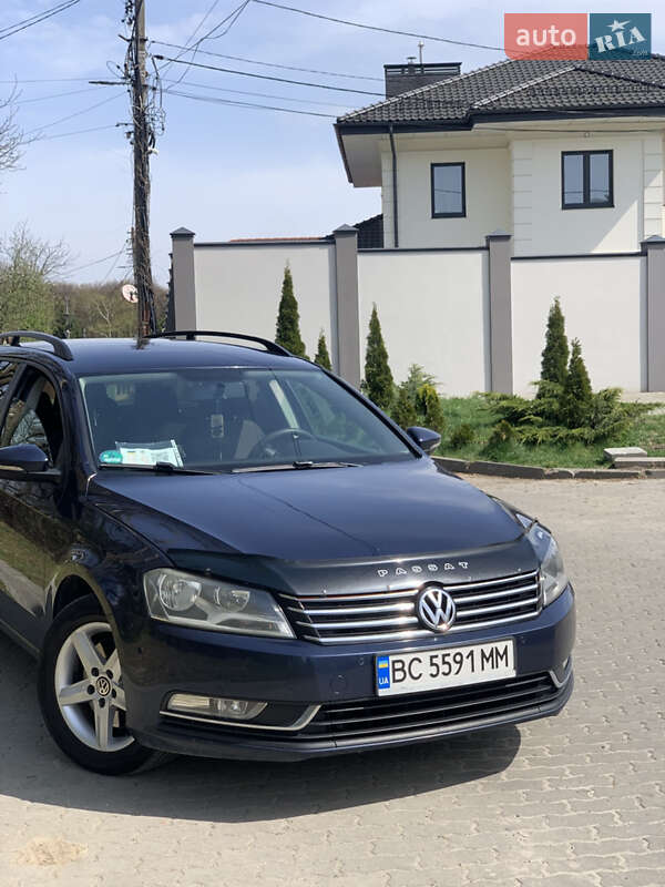 Volkswagen Passat 2010